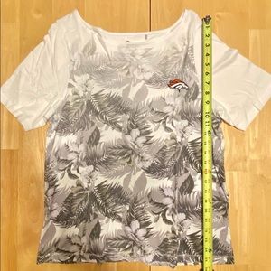 Tommy Bahama 3/4 Sleeve Denver Broncos Shirt XL